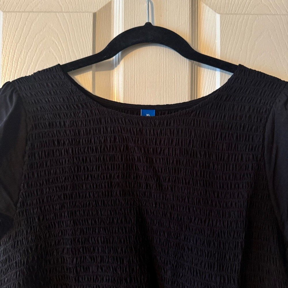 Women's Black Top